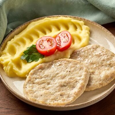 Куриные котлеты с пюре в Шампурико Kitchen по цене 429 ₽