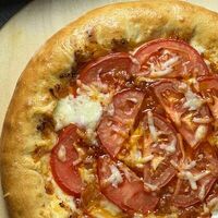 С томатами в Мокона