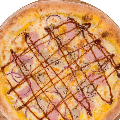 Pizza Цыпленок барбекю ТЕ в Сырный Бортик! по цене 723 ₽