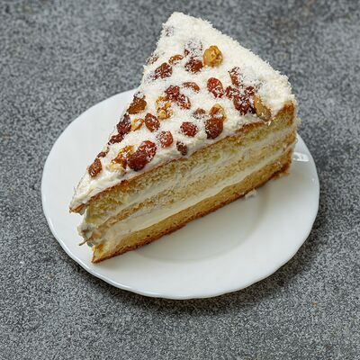 Торт с орехами в Исфара по цене 205 ₽