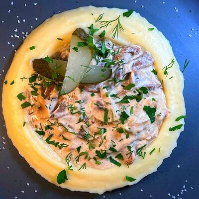 Бефстрогановв ШефМалина по цене 910 ₽