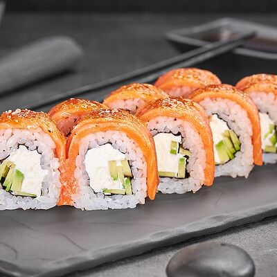 Карамельная филадельфия в Суши Мастер по цене 509