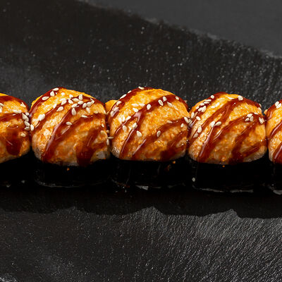 Ролл Аяши запеченный в Sushigo по цене 359 ₽