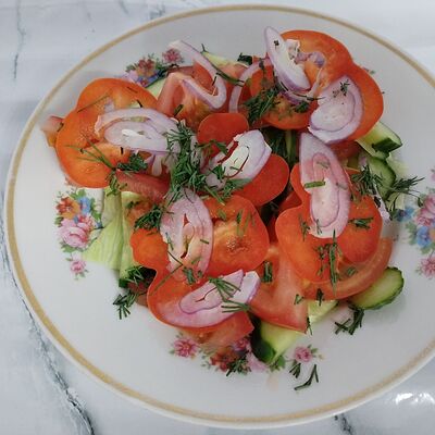 Салат Овощной в Осетринка по цене 350 ₽