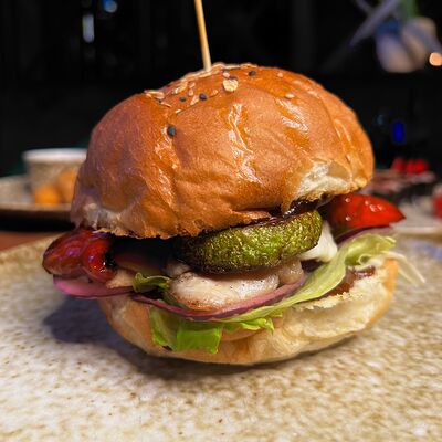 Цыпленок песто в Гастробар DOM по цене 450