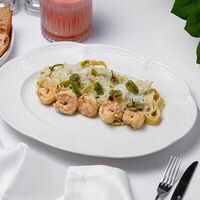 Феттучини с креветками в соусе пестов Eclair