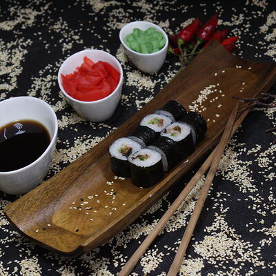 Унаги ролл в Много пиццы по цене 373 ₽