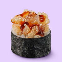 Ролл с Муксуном в UP Sushi