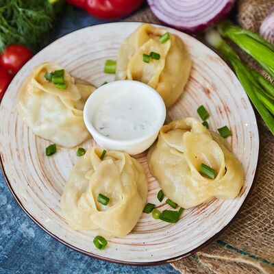 Манты с телятиной в Тайфун по цене 259