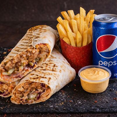 Комбо Шаурма классика, картошка фри, соус, напиткив ШАУРМА АЙША по цене 509 ₽