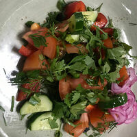 Салат по-домашнему в Хартут