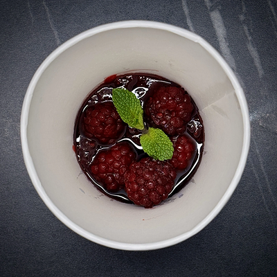 Чай Ежевика фиалка с собой в Red Rocket Bar по цене 230 ₽