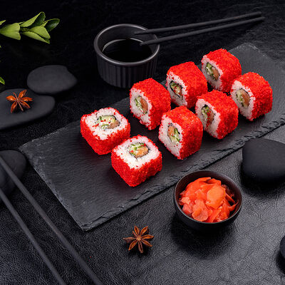 Ролл Калифорния Инари с лососем в Суши даром по цене 479 ₽