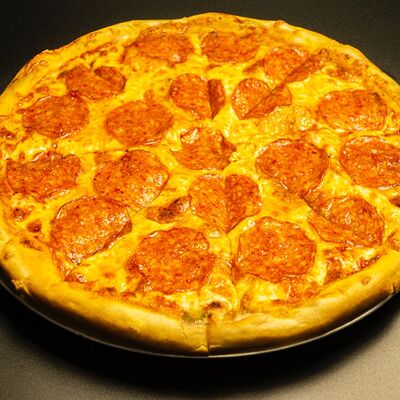 Пепперони в Чип и Дейл по цене 550 ₽