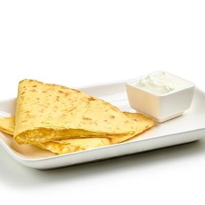 Кесадилья сырная в Пиццбург & Roll по цене 360 ₽