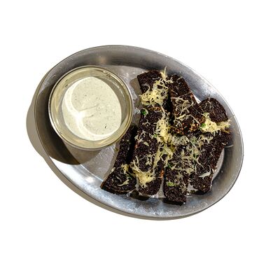 Гренки из бородинского хлеба в Настоечная Юг по цене 240 ₽