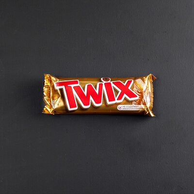 Шоколадный батончик Twix в едDA по цене 100 ₽
