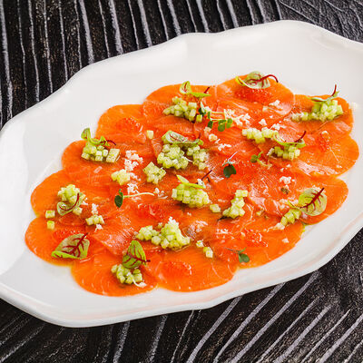 Карпаччо из лосося в Ginza по цене 1990 ₽