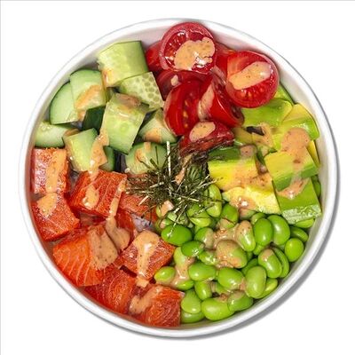 Поке с лососем и авокадо в KOSMOBOX по цене 690 ₽