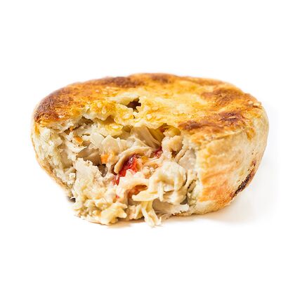 Пирог Курица с овощами, помидором черри и соусом том кха в Папины пироги по цене 219 ₽