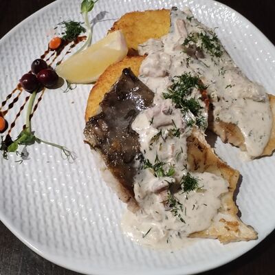 Филе карпа с картофельными шанежками в ШКВАРКИ по цене 24 р.