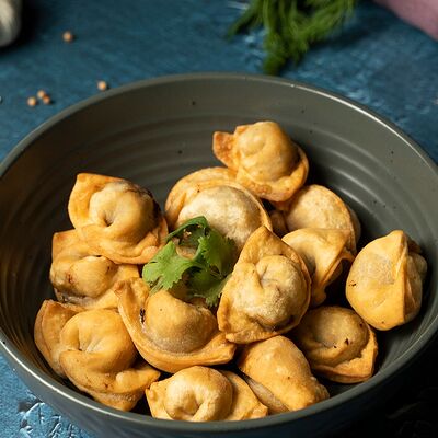 Ковурма чучвара (Жареные пельмешки) в ПЛОВ по цене 600 ₽