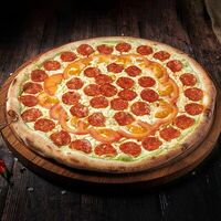 Чоризо D23 Пицца на тонком тесте в Пицца Хаб