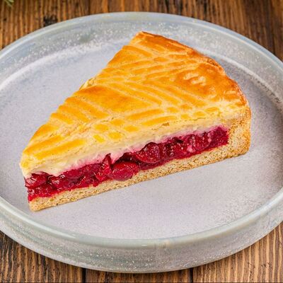 Вишнёвый пирог в Кавказ по цене 410 ₽