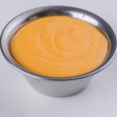 Сырный соус в БистроВареничная по цене 75 ₽