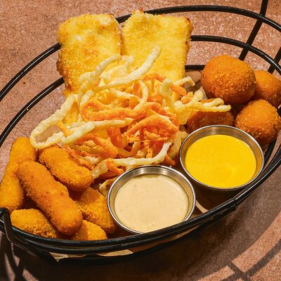 Сырный mix в Антрекот по цене 1005 ₽