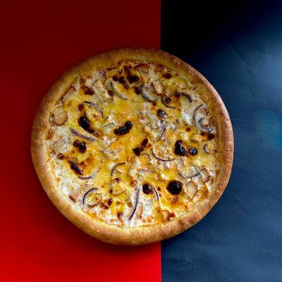 Пицца Курочка Ко 25см в Суши топ по цене 690 ₽