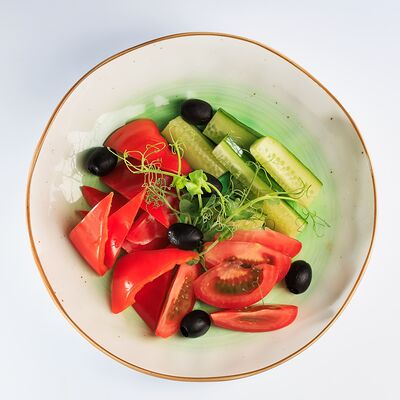 Овощное ассорти в Семейный ресторан Tiki&Taki по цене 450 ₽