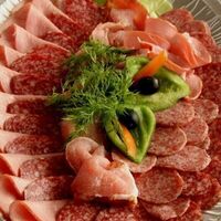 Мясное ассорти в Уют