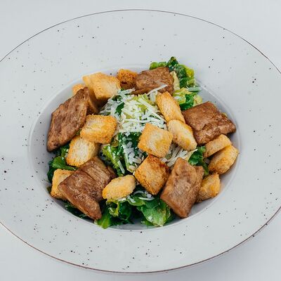 Цезарь с курицей в Магадан по цене 690 ₽