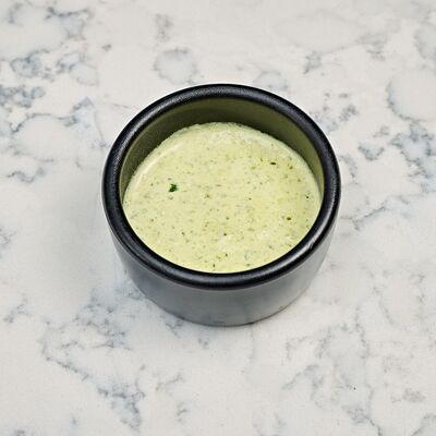 Соус Сливочный песто в Икра по цене 140 ₽