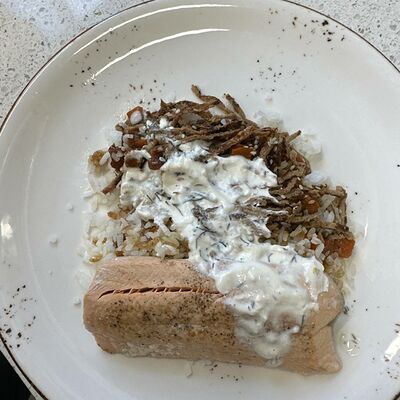 Горбуша на пару и рисом хибачи в Кофеин по цене 350