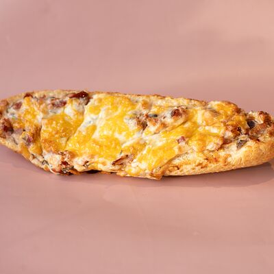 Паризьен с окороком в Круассан Дорэ по цене 300 ₽