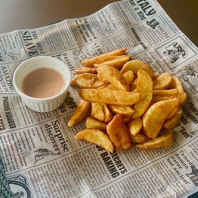 Картофель по-деревенски в ИЗ ПОД НОЖАХаляль! по цене 280 ₽