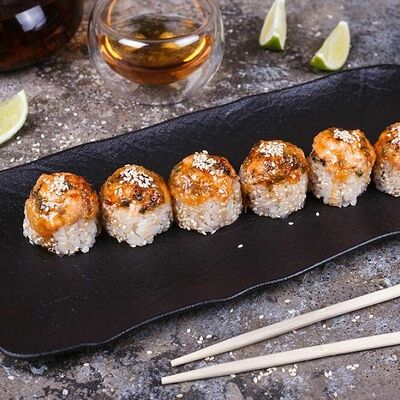 Запеченный ролл Микс в Маймун по цене 650