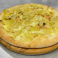Пицца с артишоками в Il Grottino