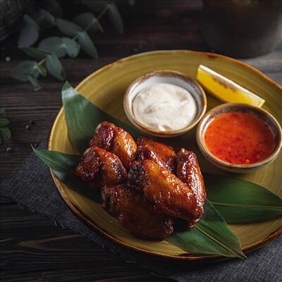 Крылышки куриные в Amato по цене 725 ₽