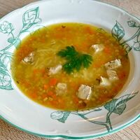Суп куриный с лапшой в Pasta Verde