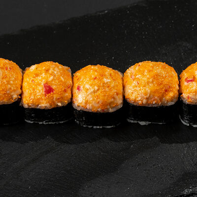 Ролл Яки Чикен запеченный в Sushigo по цене 359 ₽