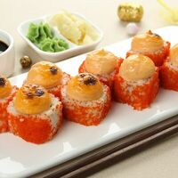 Эби пай ролл в Kushi-Sushi