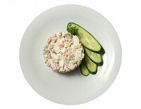 Оливье с запеченной курицей в Смол Пицца