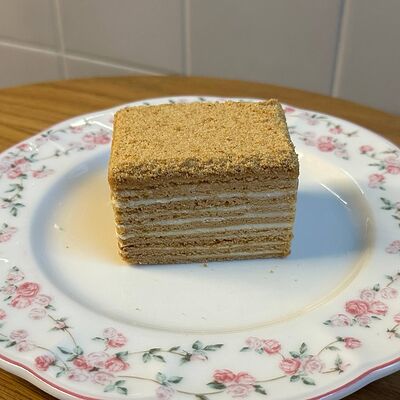 Медовик в Кофеин по цене 299 ₽