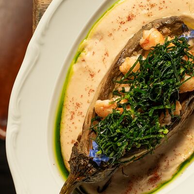 Баклажан с креветкойв Harvey & Monica по цене 900 ₽