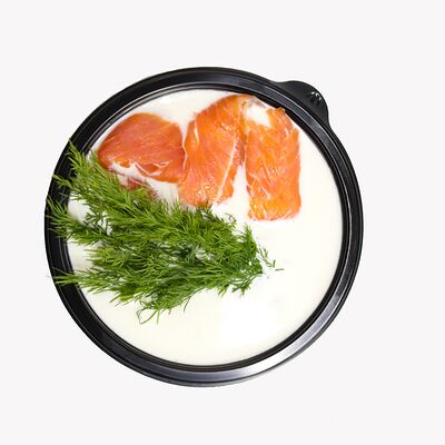 Суп сливочный с лососем в РоллБери по цене 734 ₽