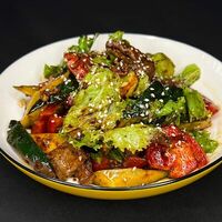 Салат в тайском стиле в Мёд