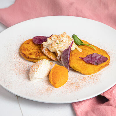 Оладьи из батата с тыквой в М2 Органик Клуб Патриаршие по цене 720 ₽